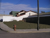 1895906
